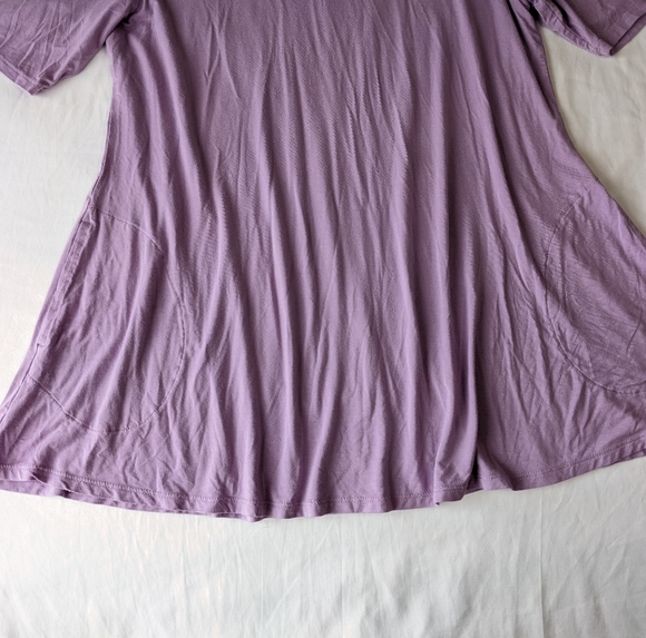 Logo by Lori Goldstein Lavender Tunic Top with pockets Size Medium - Picture 2 of 9